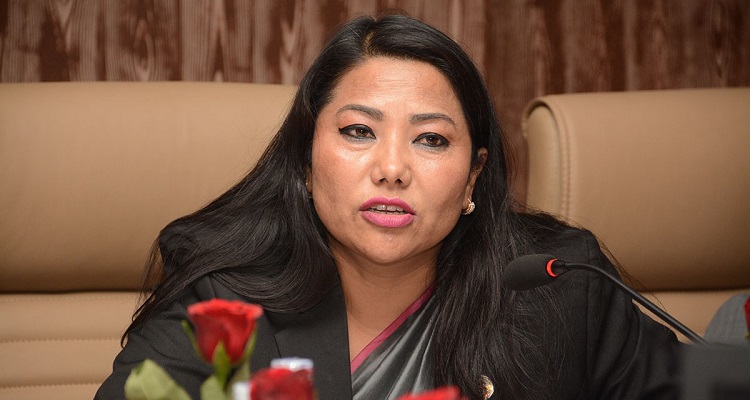 मन्त्री झाँक्री अस्पतालमा