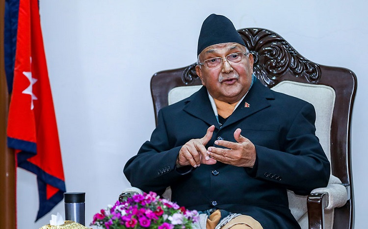 १० औँ महाधिवेशनस्थलको आफैँ निरीक्षण गर्दै ओली