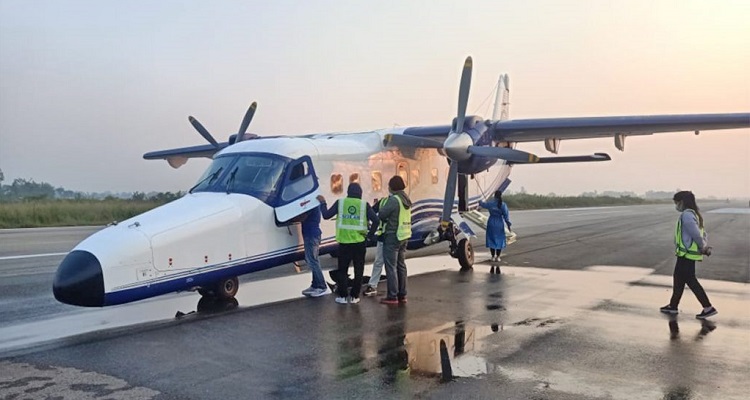 नेपालगञ्ज विमानस्थलमा बँदेलसँग ठोक्कियो जहाज