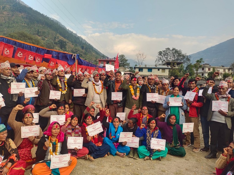 चार पालिकामा माओवादी केन्द्रको अधिवेशन सम्पन्न