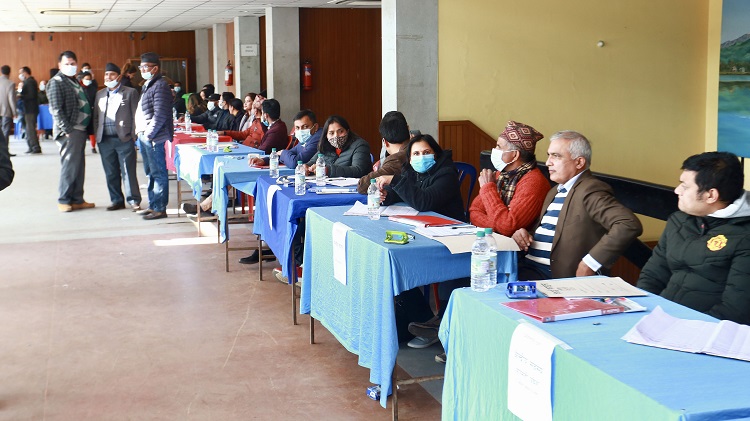 कांग्रेस महाधिवेशनः उम्मेदवारी मनोनयन जारी