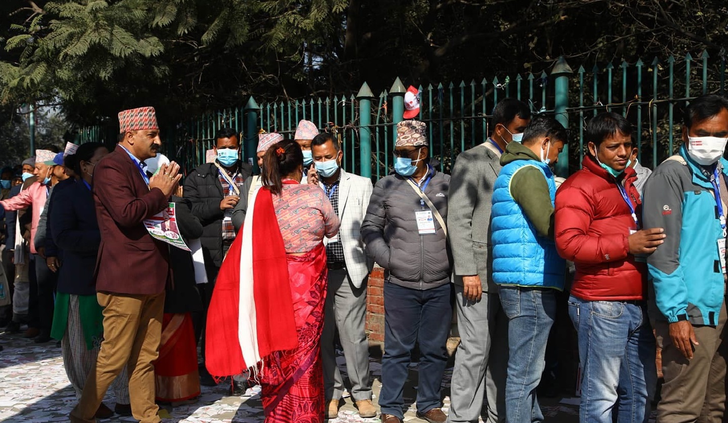 कांग्रेसको नयाँ नेतृत्व चयनका लागि मतदान सुरु (फोटोफिचर)