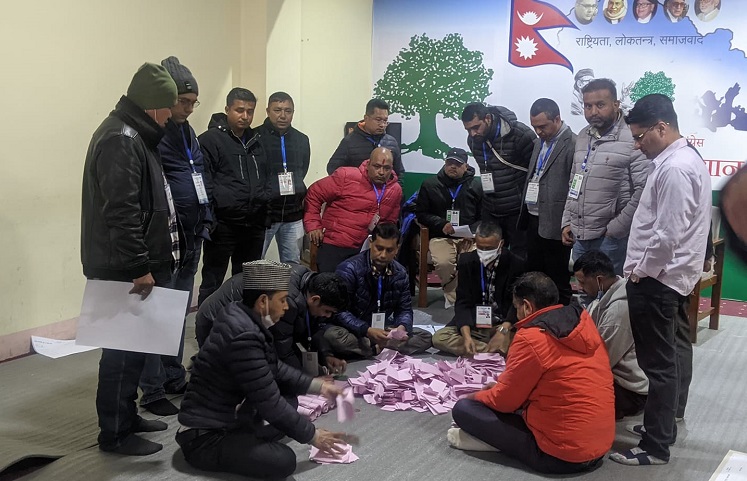 कांग्रेस महामन्त्री :  गगन थापाको अग्रता, कसको कति मत ? (लाइभ अपडेट)