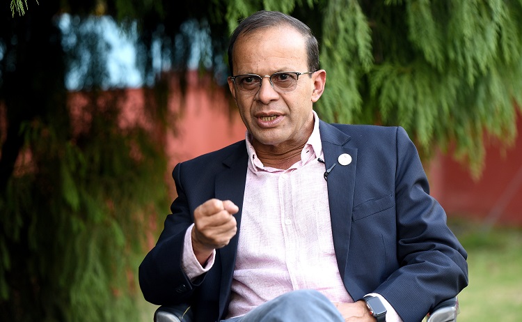 महामन्त्रीमा हार्ने भएपछी रक्षामन्त्री रिजालद्वारा राजीनामा