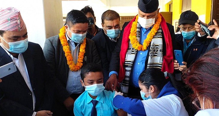 मन्त्री खतिवडाद्वारा खोप कार्यक्रमको शुभारम्भ