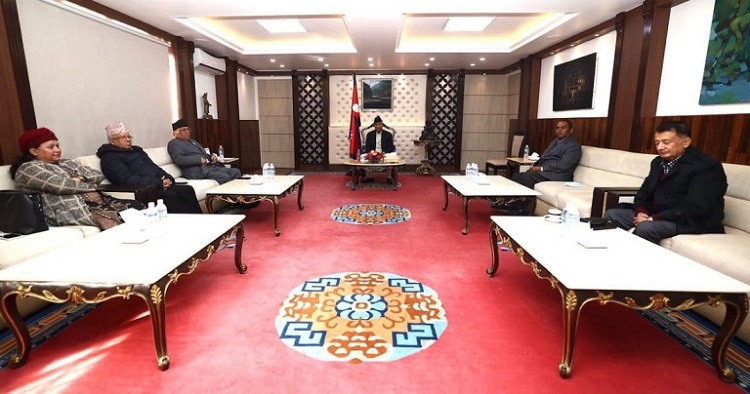 सत्तारुढ ५ दलीय गठबन्धनको बैठक बालुवाटारमा सुरु