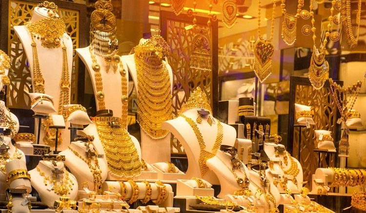 घट्यो सुनको मूल्य, कतिमा हुँदैछ कारोबार ?