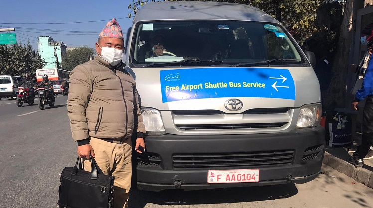 विमानस्थलमा सञ्चालित सटल बस सेवाले यात्रुलाई सहज