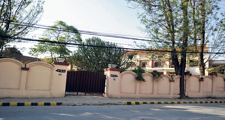 ललिता निवास जग्गा प्रकरण तीन सय अधिक विरुद्ध पक्राउ पूर्जी जारी