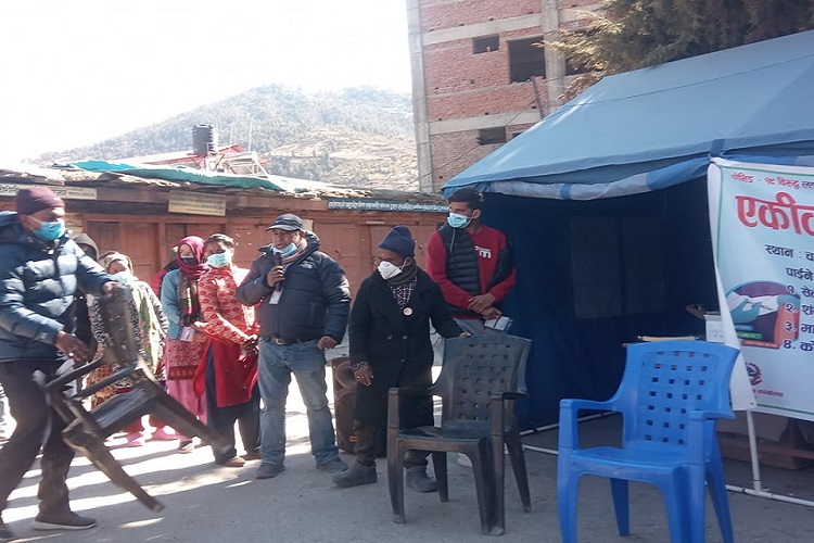 कोरोना न्यूनीकरणका लागि जुम्लामा एकीकृत हेल्प डेस्क स्थापना