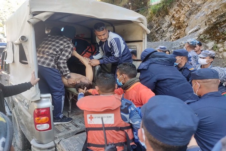 महाकालीमा डुबेर एक युवकको मृत्यु