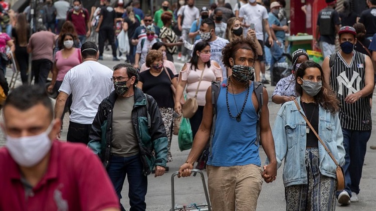 ब्राजिलमा दैनिक सङ्क्रमितहरूको सङ्ख्या साढे दुई लाखभन्दा बढी
