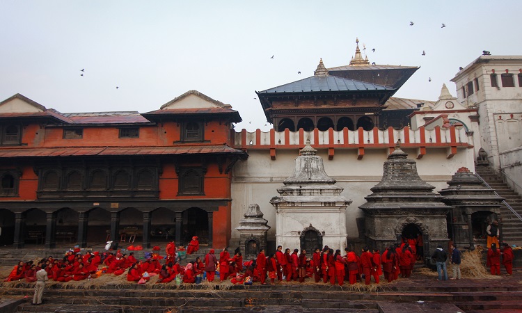 माधव नारायण व्रतालु पशुपतिनाथमा (फोटोफिचर)