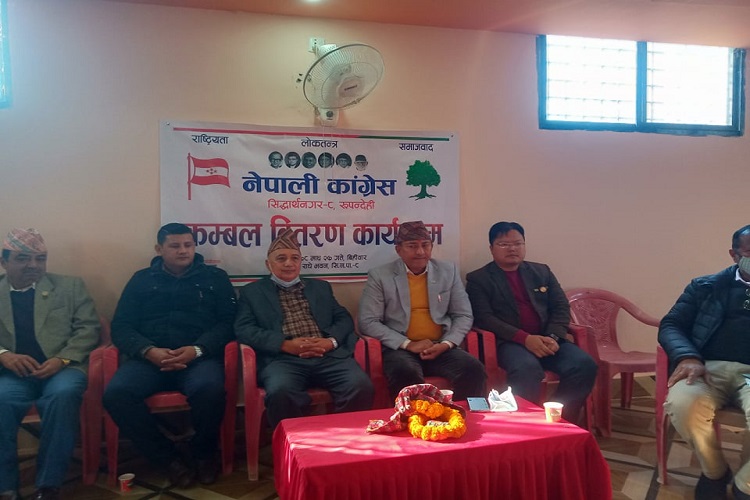 नेता खाँण भन्छन्–जनताको दुःख–सुखमा साथै छौं