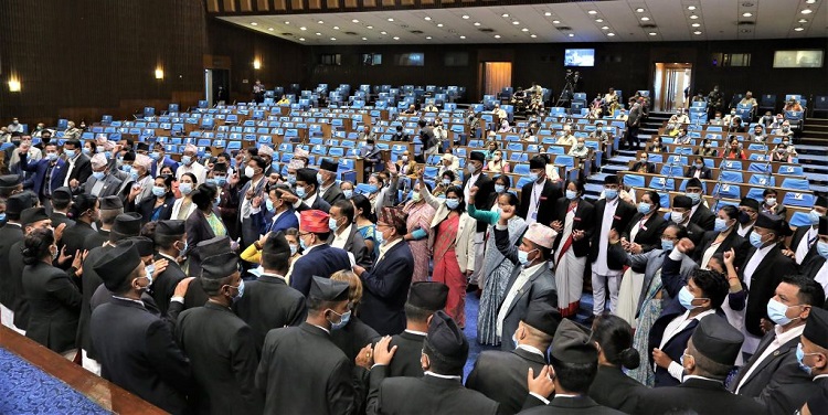 भोलि बस्ने संसद बैठक पनि अवरोध गर्ने एमालेको तयारी