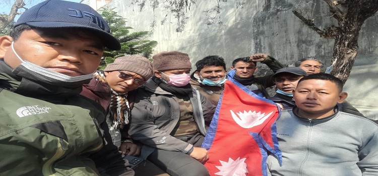 तनहुँमा वैद्य माओवादीका सेक्रेटरीसहित एक दर्जन बन्दकर्ता समातिए