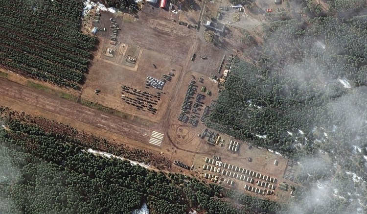 पश्चिम रुसमा फौज र हतियार परिचालन भएको स्याटलाईट तस्विर सार्वजनिक