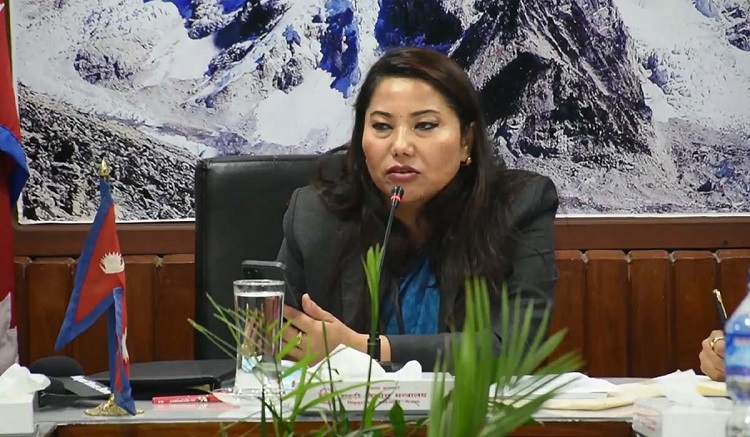 एमसिसीको विषयमा दोहोरो भूमिका खेल्नुहुँदैन : मन्त्री झाँक्री