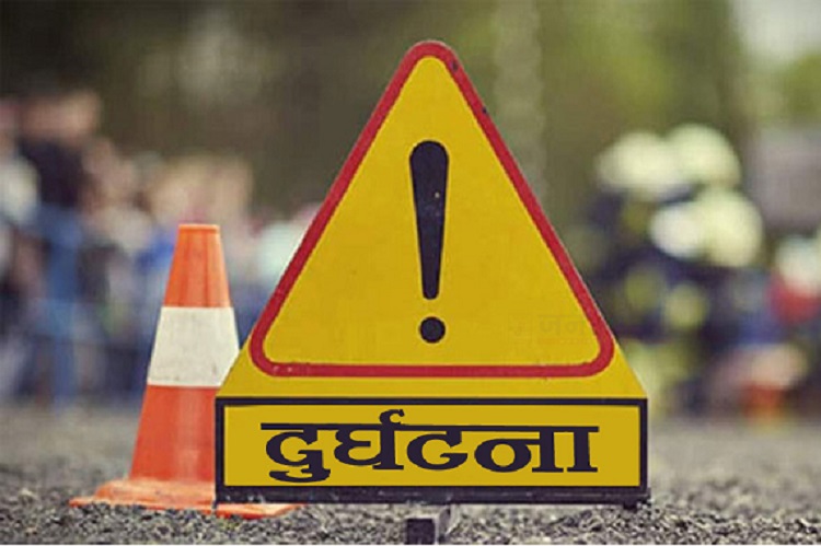 चन्द्रागिरीमा माइक्रो बसमा मोटरसाइकल ठोकिदा एक जनाको मृत्यु