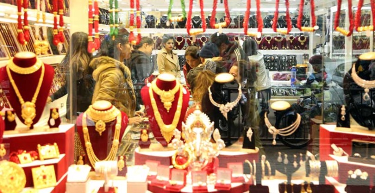 सुनको भाउ बढ्यो, कतिमा हुँदैछ कारोबार ?