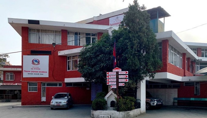 संक्रमण घटेसँगै काठमाडौमा लगाइएका प्रतिबन्धात्मक व्यवस्था हटाइयो