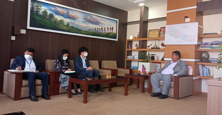 कोरिया जाने पर्खाइमा रहेकाहरुलाई छिटो लैजान मन्त्री श्रेष्ठद्वारा कोरियाली पक्षसँग आग्रह