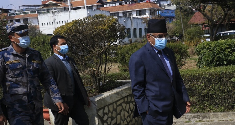 माओ‌वादी अध्यक्ष प्रचण्ड पाेखरा प्रस्थान