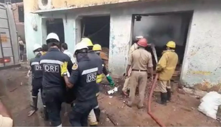 भारतको हैदराबादमा भिषण आगलागी, ११ जनाको मृत्यु