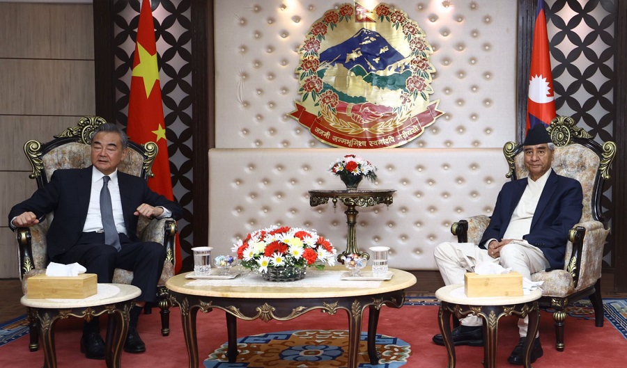 चिनियाँ विदेशमन्त्री वाङ र प्रधानमन्त्री देउवाबीच भेटवार्ता