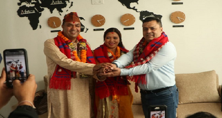 एनआरएनएका तीनै अध्यक्षद्धारा पदबहाली