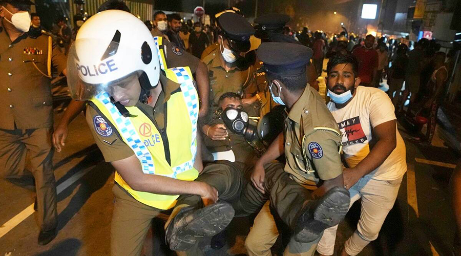 श्रीलंकामा आर्थिक संकटः आपतकाल घोषणा