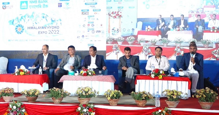 विज्ञहरु भन्छन्– ऊर्जा विकासमा नेपालको कमजोर तयारी