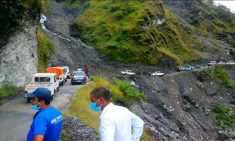 मालढुङ्गा–बेनी सडकखण्डमा दैनिक पाँच घण्टा यातायात बन्द हुने