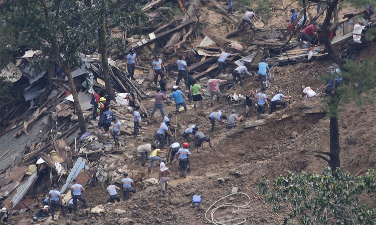 फिलिपिन्समा बाढी र पहिरोबाट ५८ को मृत्यु
