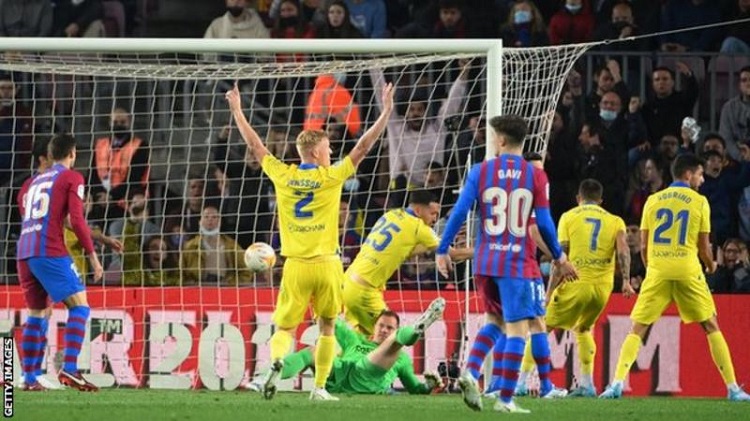 स्पेनिस ला लिगाः काडिजसँग बार्सिलोना पराजित