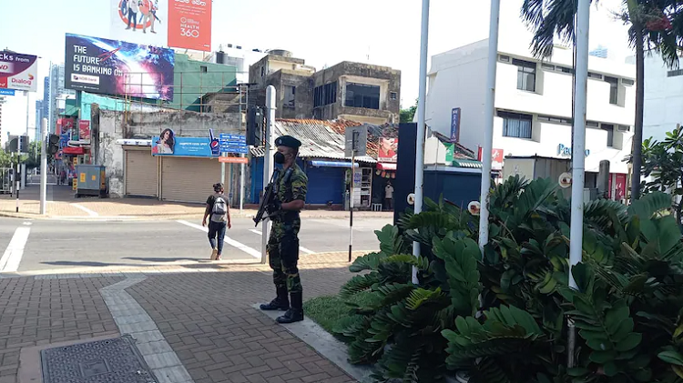 श्रीलङ्कामा कर्फ्यू आदेश जारी