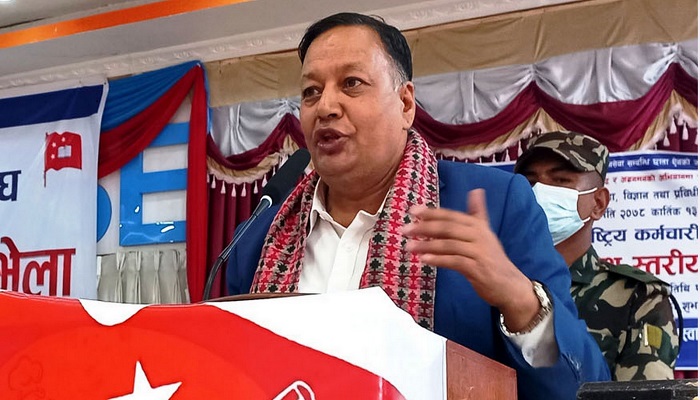 वायूप्रदूषण कम गर्न विद्युतीय सवारी साधनको प्रयोग गरौ