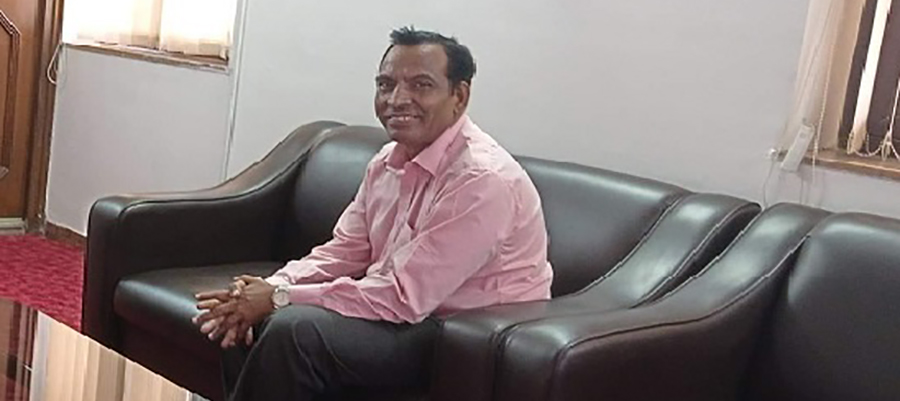 बास्तोला भन्छन्– बहुमत हामीसँग छ, विप्लव र प्रकाण्डले पार्टी छोड्ने अवस्था आउँछ