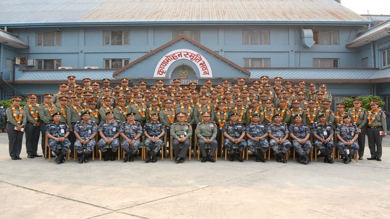सशस्त्र प्रहरीका ७२ डीएसपीले लगाए दर्ज्यानी चिन्ह