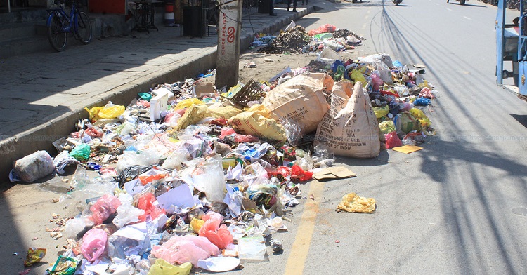 फोहर फेरि सडकमै