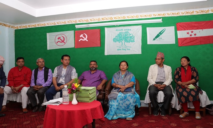 गठबन्धनद्धारा हेटौंडामा २२ बुँदे  घोषणापत्र सार्वजनिक