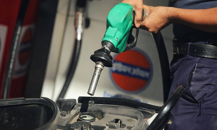 श्रीलङ्कामा विदेशी मुद्रा सङ्कट बढ्दै गएपछि डिजेलको  अभाव