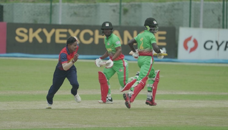 नेपाललाई जिम्बाब्वे एद्धारा २१४ रनको लक्ष्य