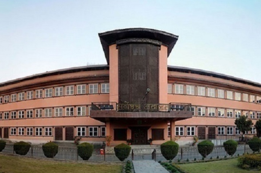 जेठ १ गते देखि सर्वाेच्च अदालत पनि हप्तामा ५ दिन मात्र खुल्ने