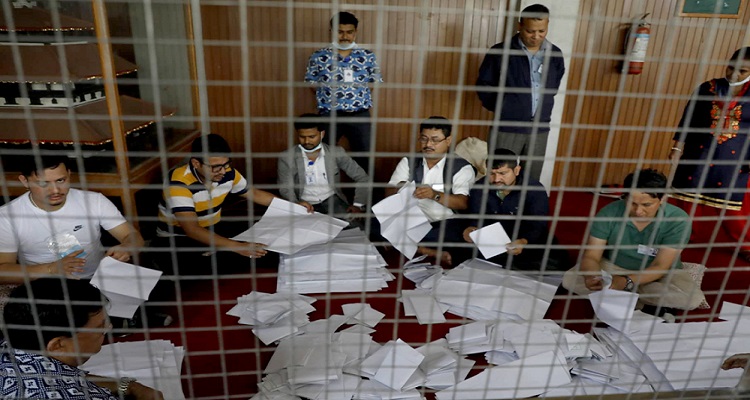 काठमाडौं महानगरको मतगणना सुरू, दुई वडाका मतपेटिका खोलियो