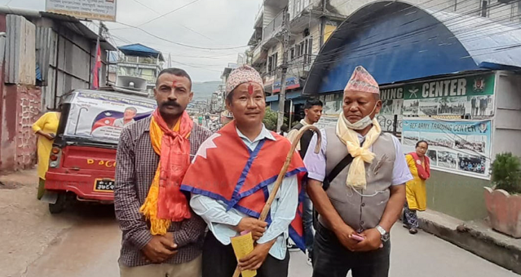 धरानको मेयरमा स्वतन्त्रका उम्मेदवार साम्पाङ २२ मतले पछाडि !