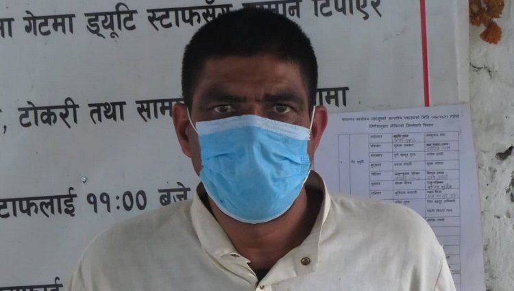 २२ वर्षपछि भोट हाल्न आएका पौडेल समातिए