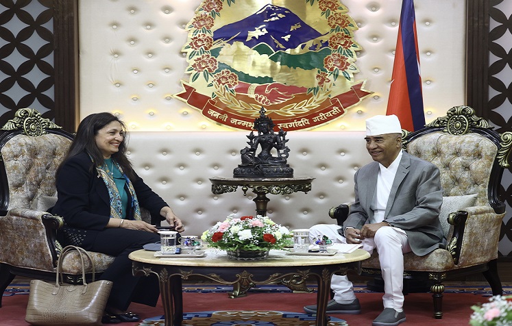 प्रधानमन्त्री देउवासँग अमेरिकी उपविदेशमन्त्रीको शिष्टाचार भेट