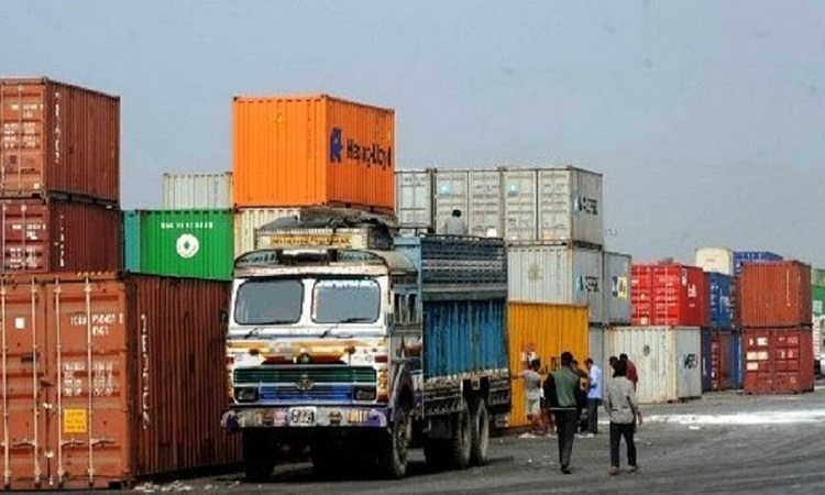 १० महिनामा आयात २८ प्रतिशतले र निर्यात ६० प्रतिशतले बढ्यो