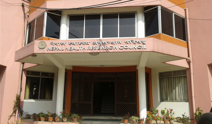 यौन दुर्व्यवहारको आरोपमा स्वास्थ्य अनुसन्धान परिषद्का तालिम अधिकृत निलम्बित